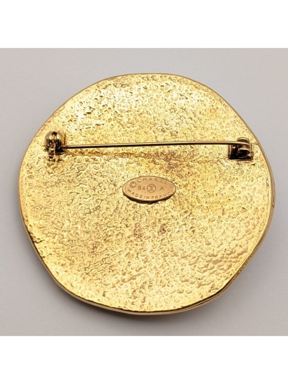 Chanel Brooch CC Logo Gold Sun Round Vintage - Picture 4 of 6